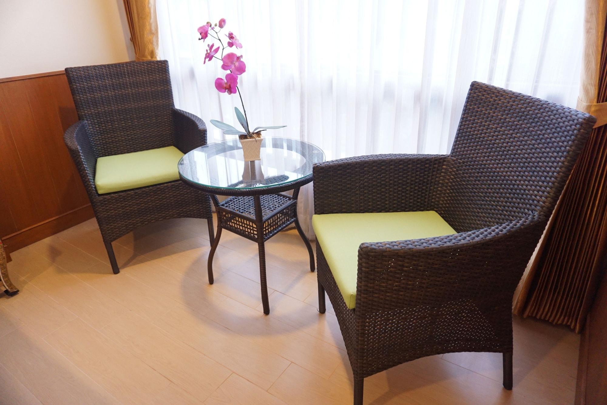 Md Boutique Hotel Chiang Mai Bagian luar foto