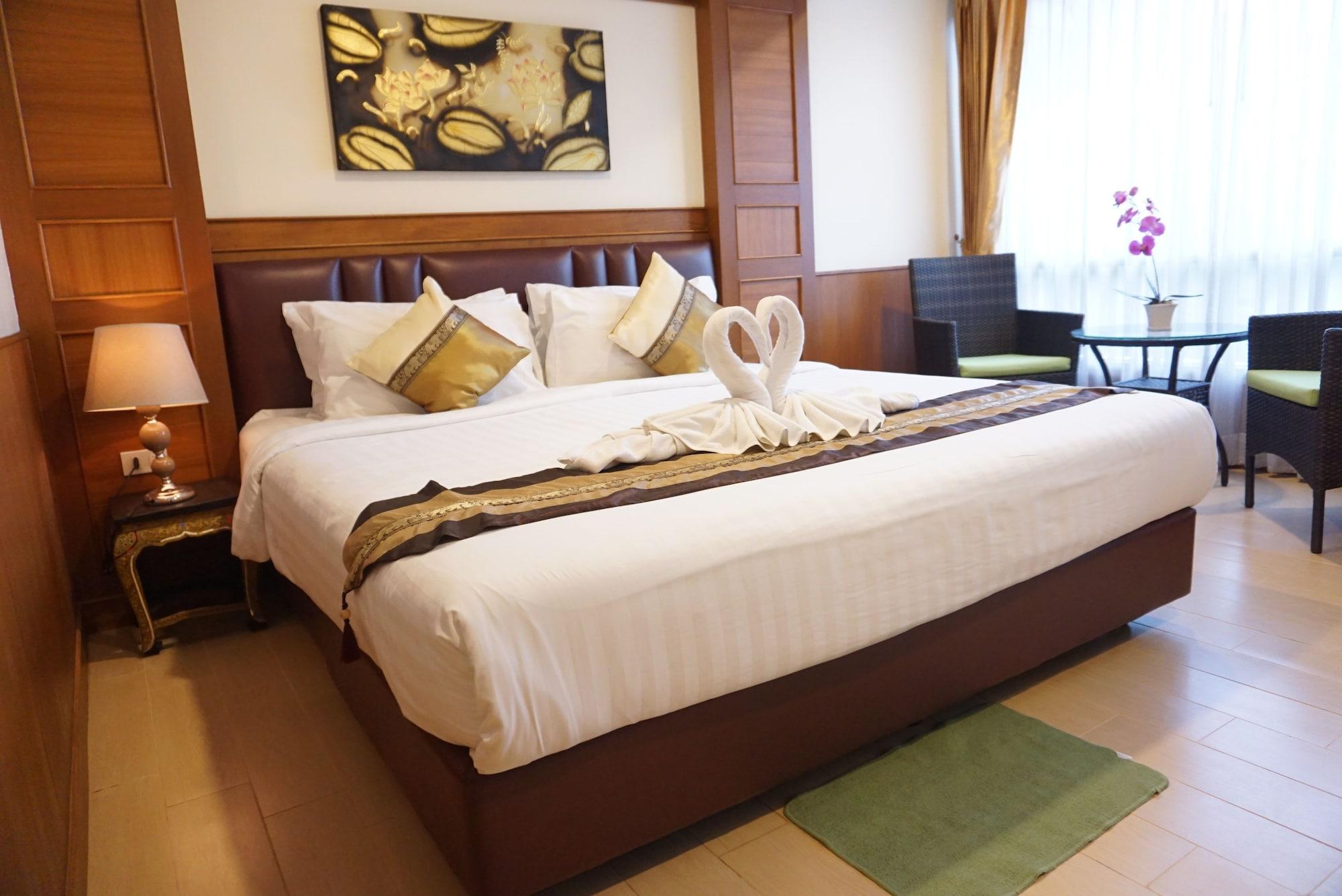 Md Boutique Hotel Chiang Mai Bagian luar foto