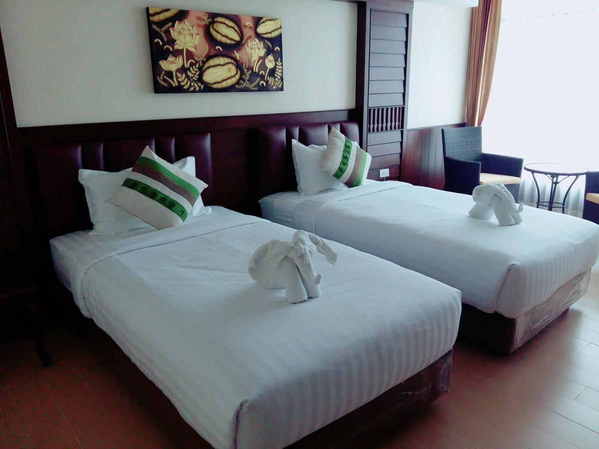 Md Boutique Hotel Chiang Mai Bagian luar foto