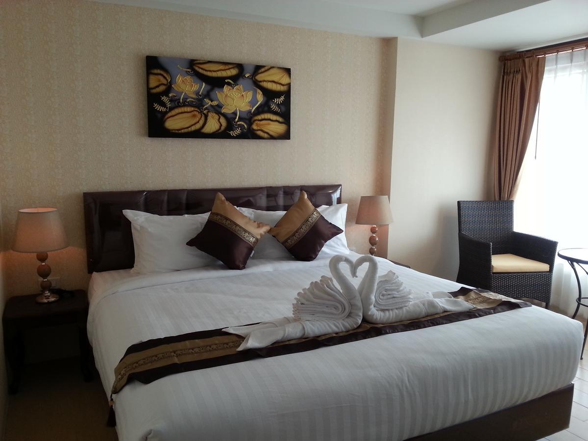 Md Boutique Hotel Chiang Mai Bagian luar foto