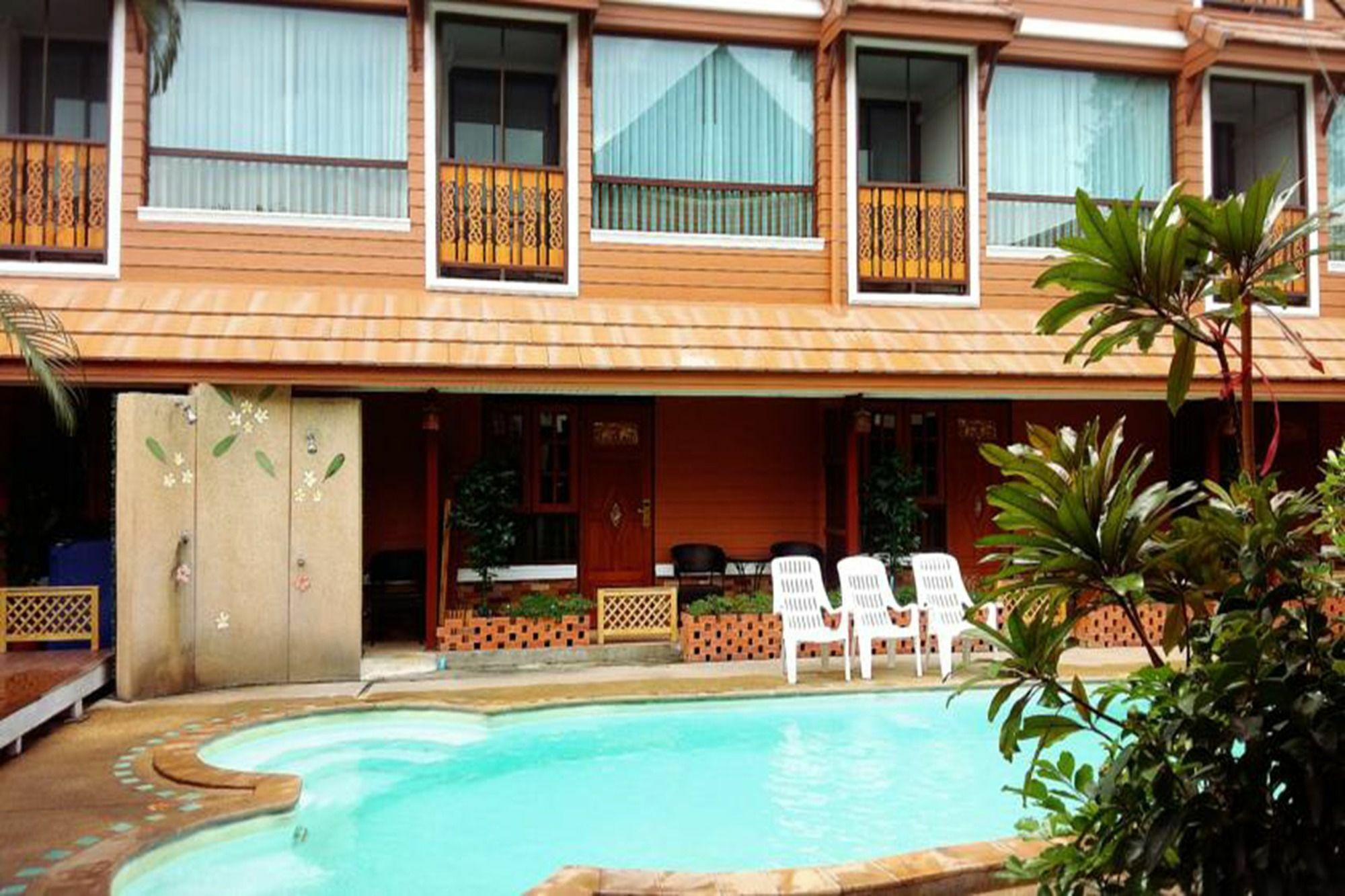 Md Boutique Hotel Chiang Mai Bagian luar foto