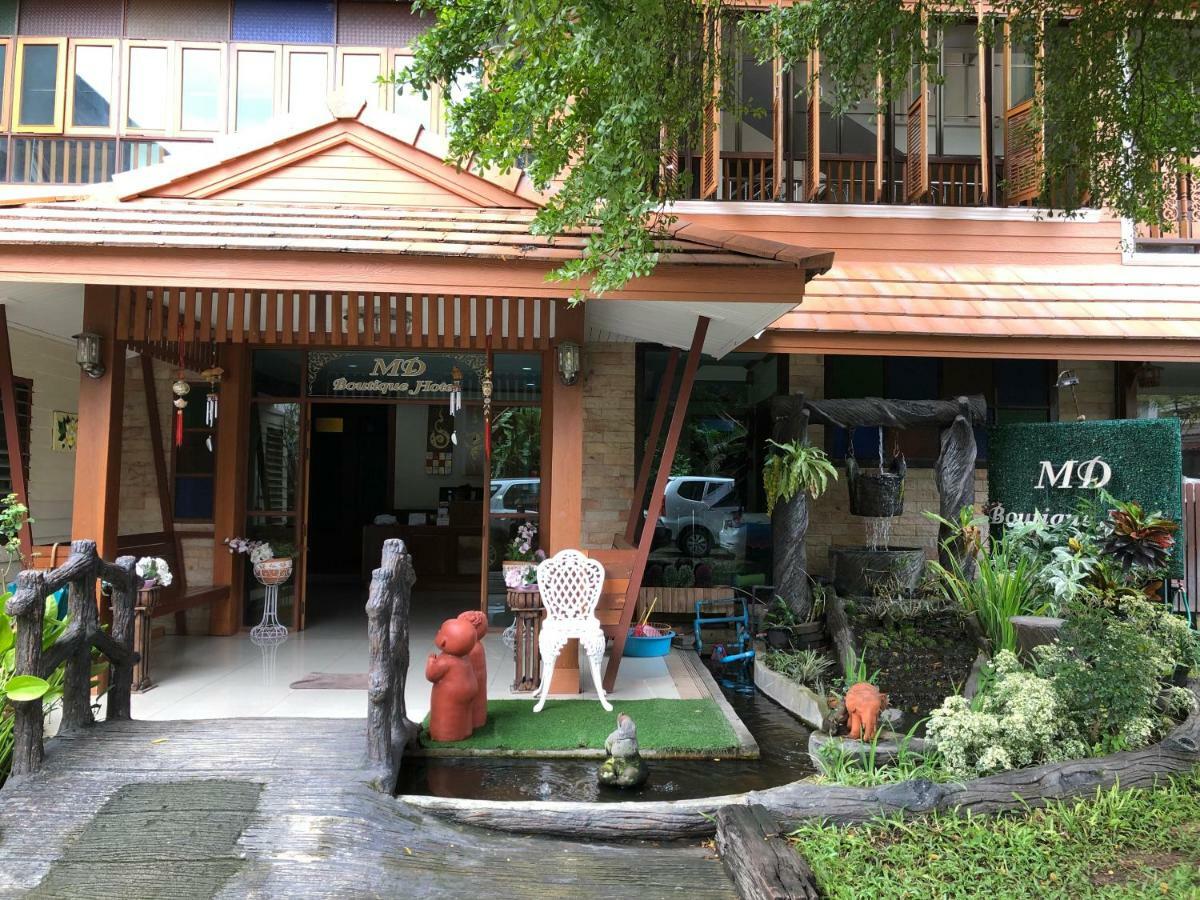 Md Boutique Hotel Chiang Mai Bagian luar foto